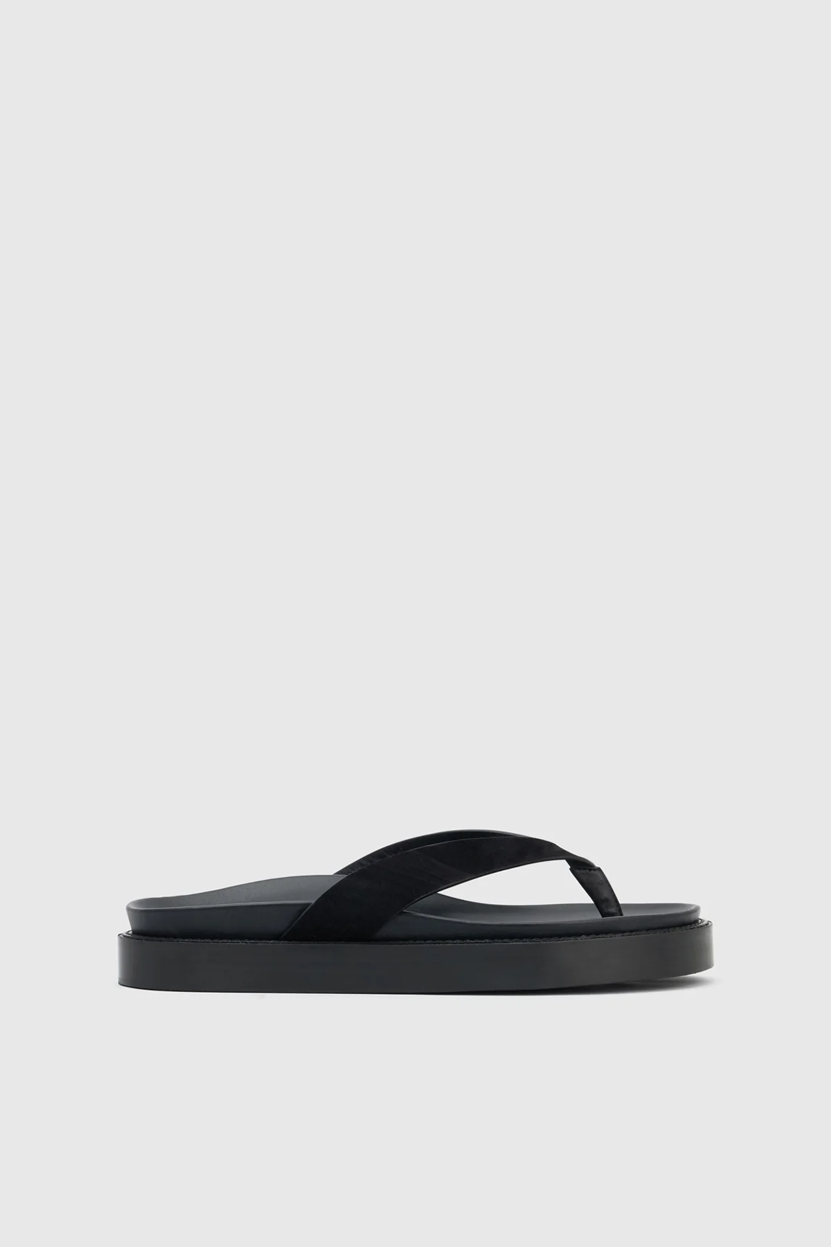 Erin Sandal - Image 5