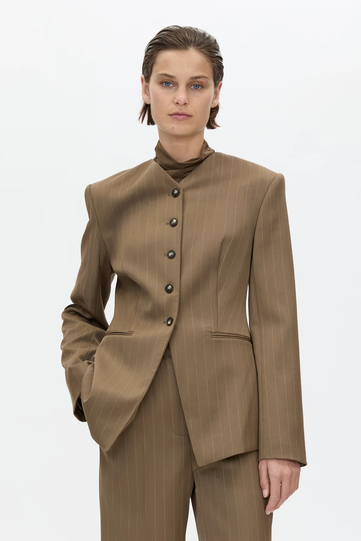 Maxim Fitted Collarless Blazer - Image 2