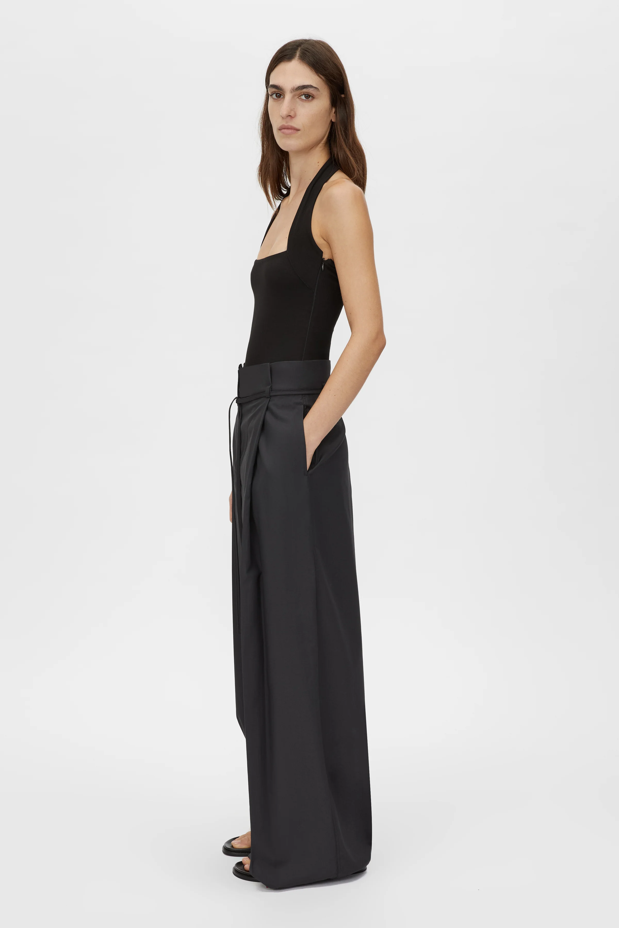 Milo Pant - Image 3