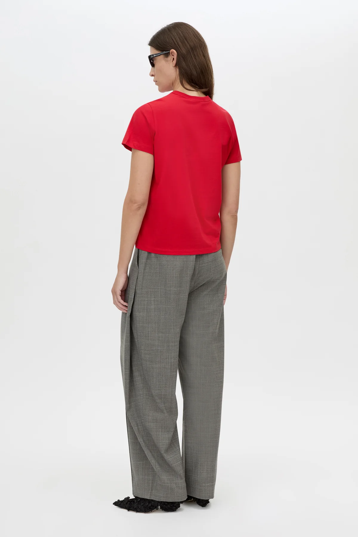 Rosa Monogram Neat Fit Tee - Image 5