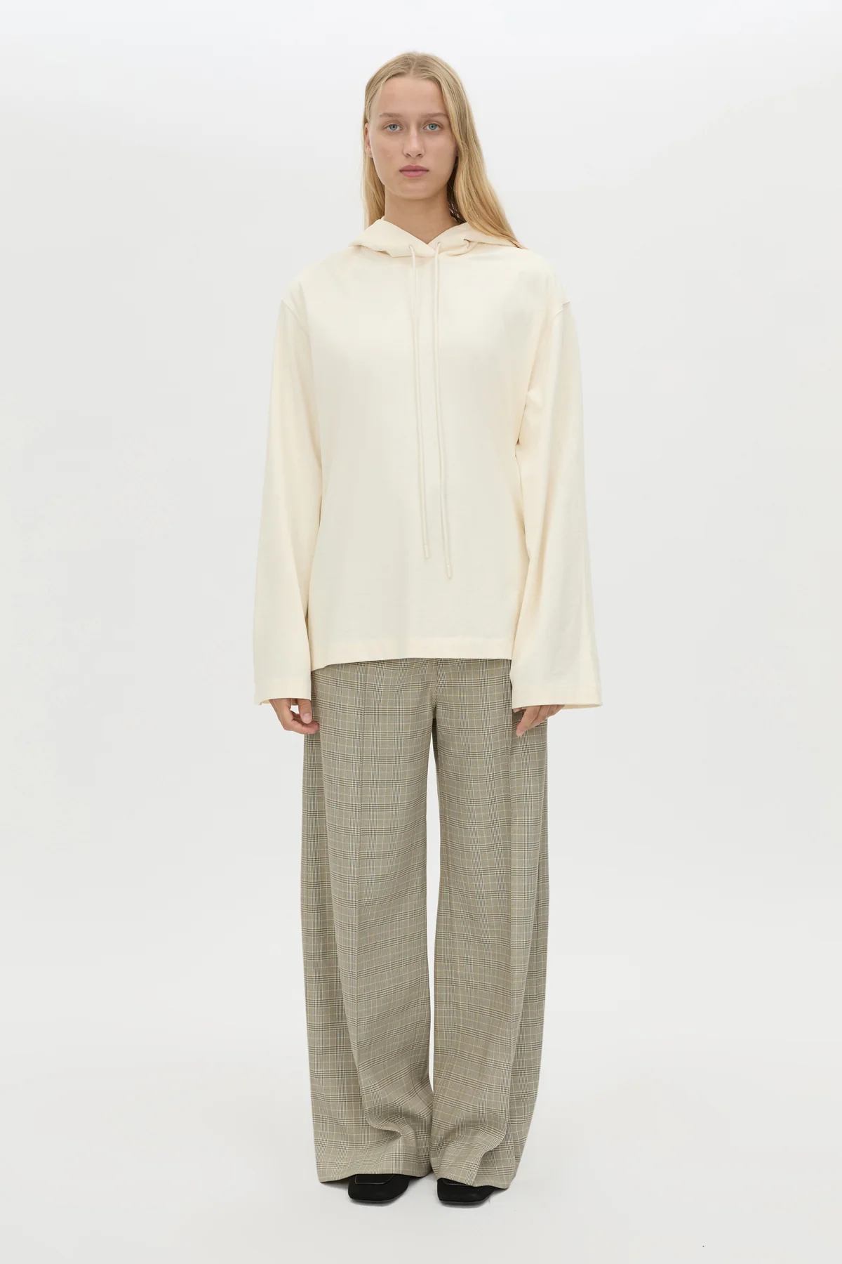 Studio Hoodie - Image 4